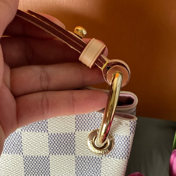 ❌SOLD❌🌸 Louis Vuitton DA Graceful MM 🌸 - Picture 6 of 8